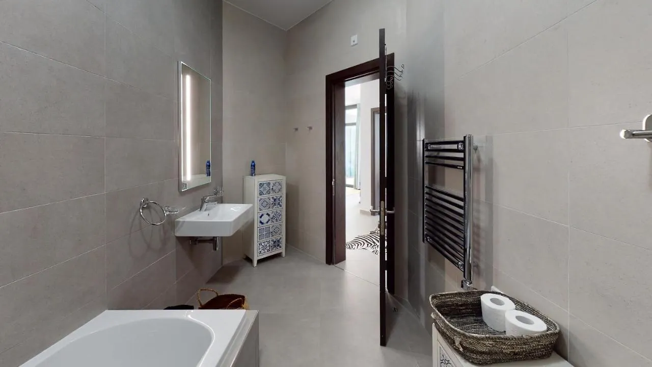 St Julians Central Luxury Apartment St. Julian's