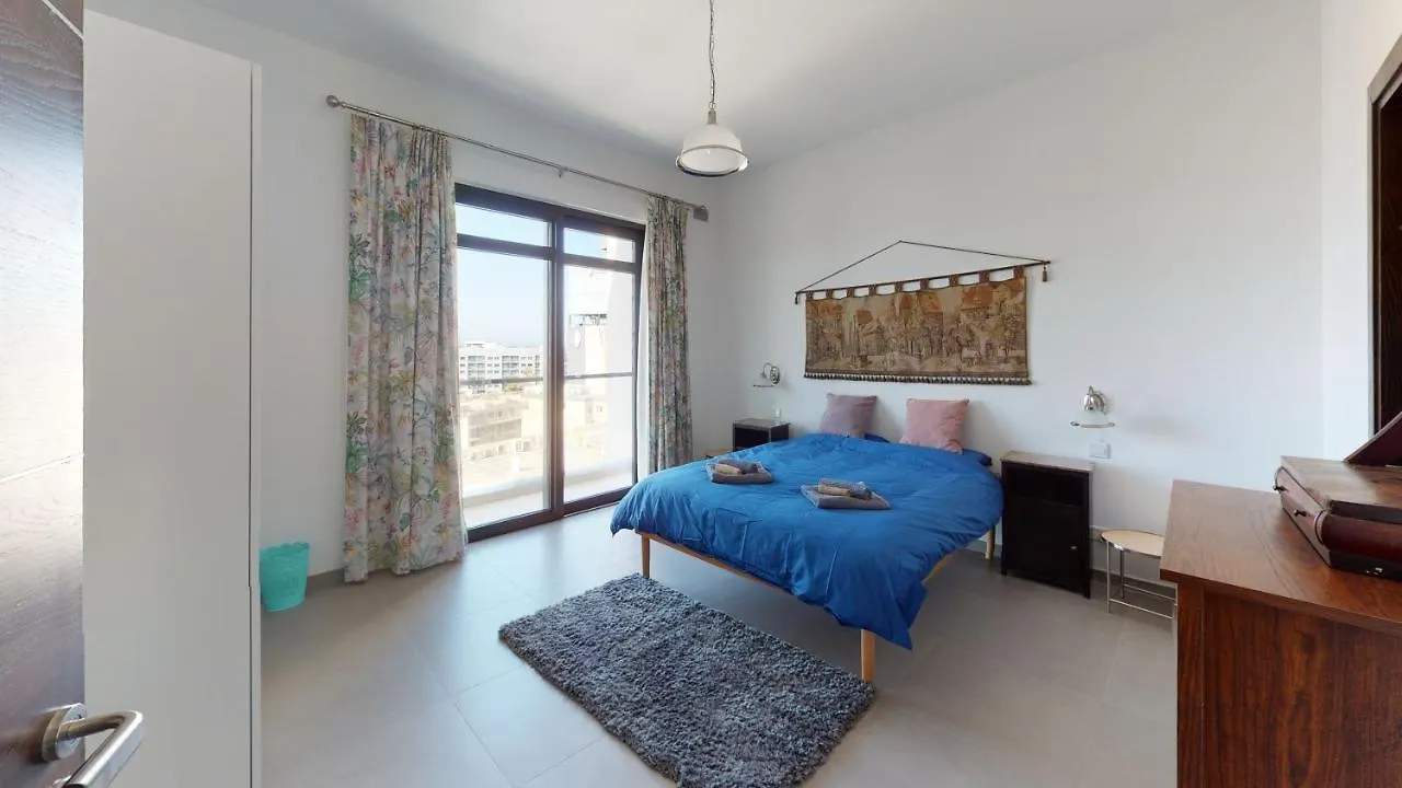 Saint Julian's St Julians Central Luxury Apartment מלטה